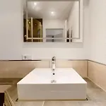 Apartment Restaurant Golsong *
