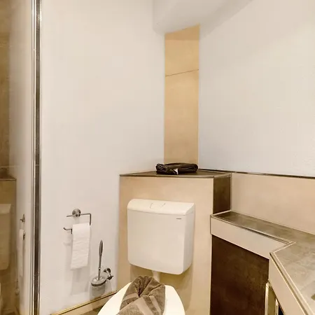 アパート Restaurant Golsong